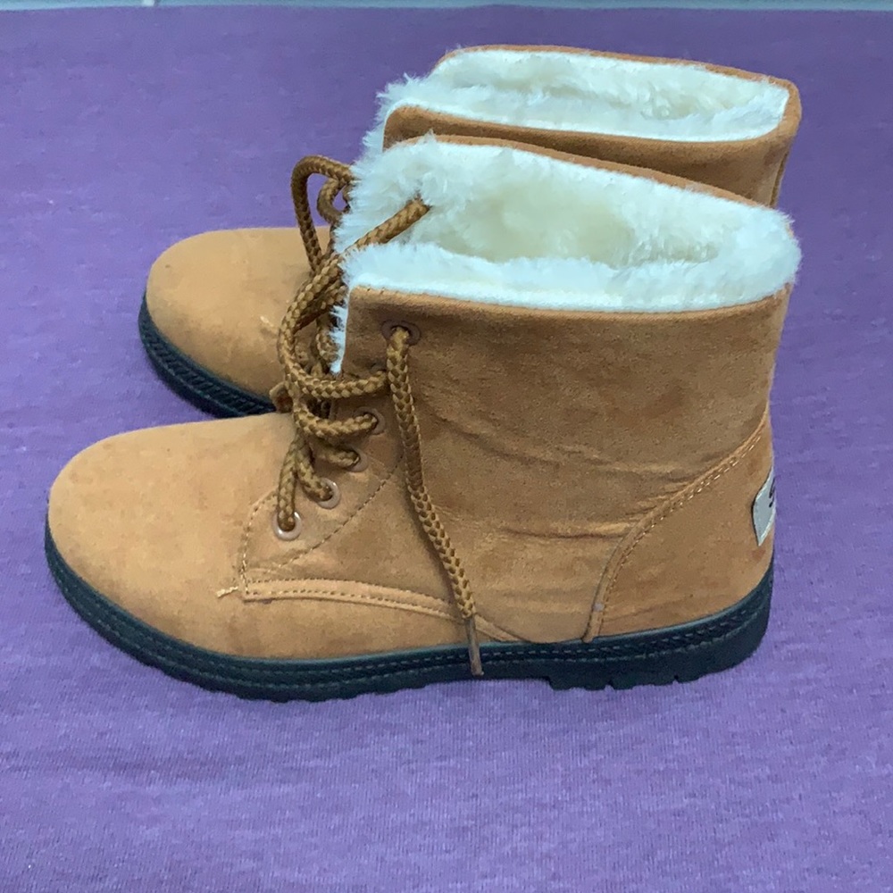 SQL Winter Boots